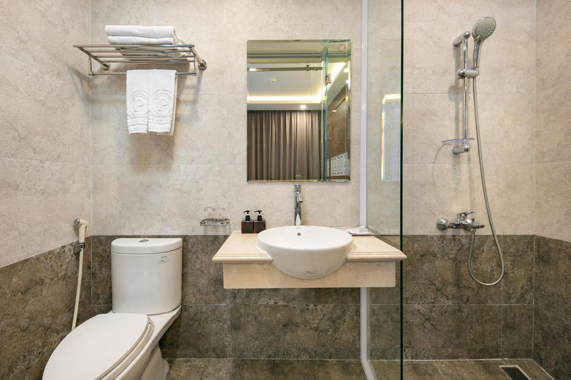 Prague Da Nang Beach Hotel Esterno foto