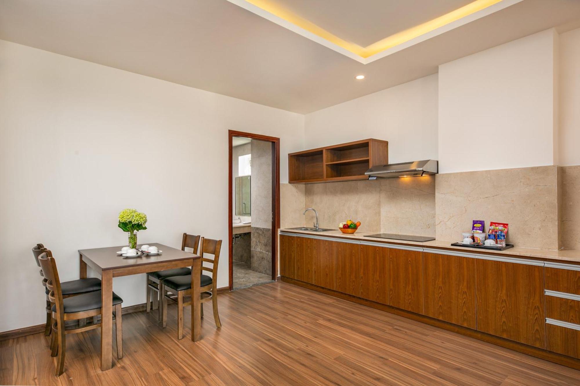 Prague Da Nang Beach Hotel Esterno foto