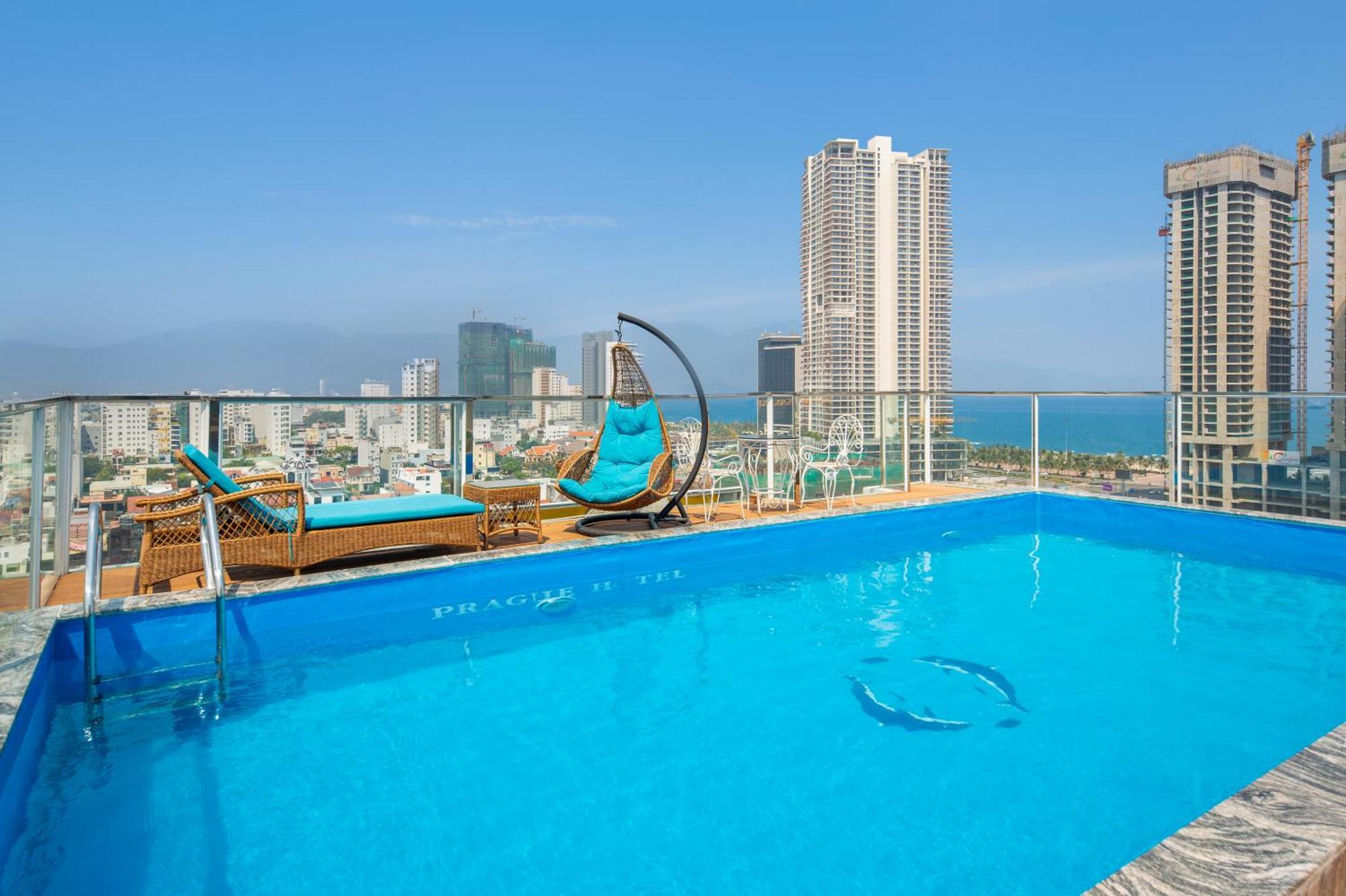 Prague Da Nang Beach Hotel Esterno foto