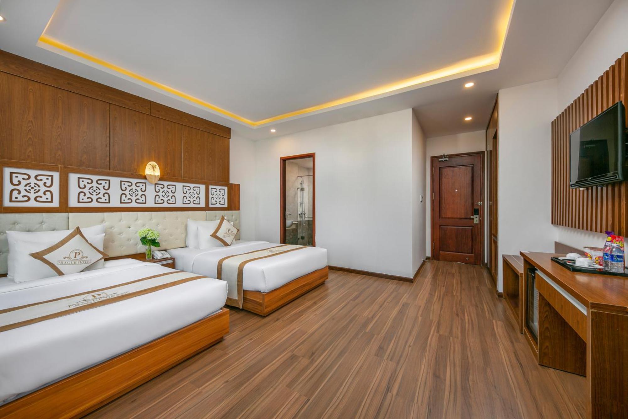 Prague Da Nang Beach Hotel Esterno foto